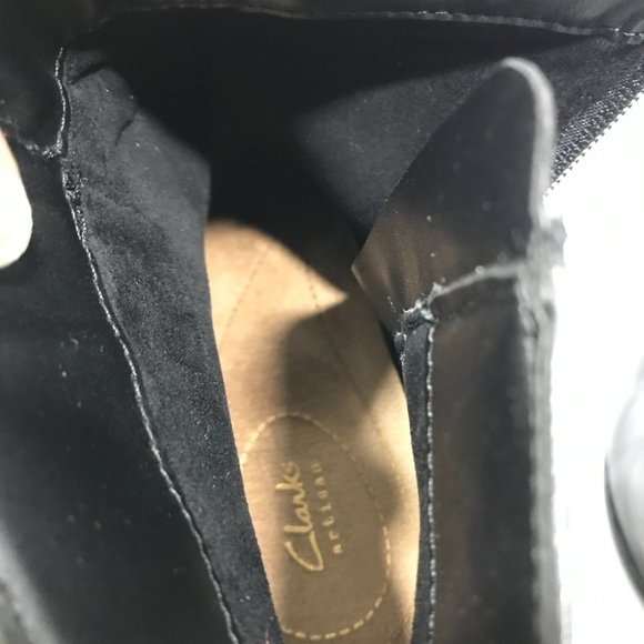 Women's Clarks Ankle Booties Black 9M - Picture 8 of 10